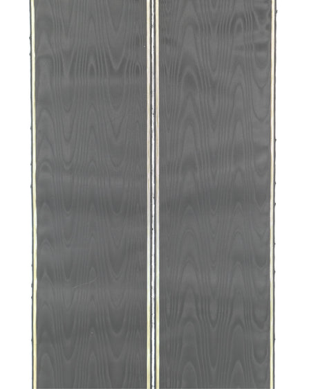 Klassische Trauerschleife Moiré